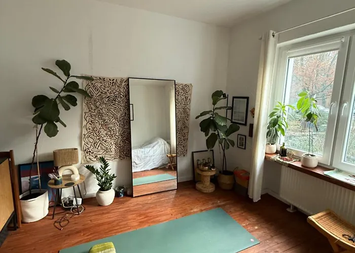 Warm And Bright Homestay szállás *